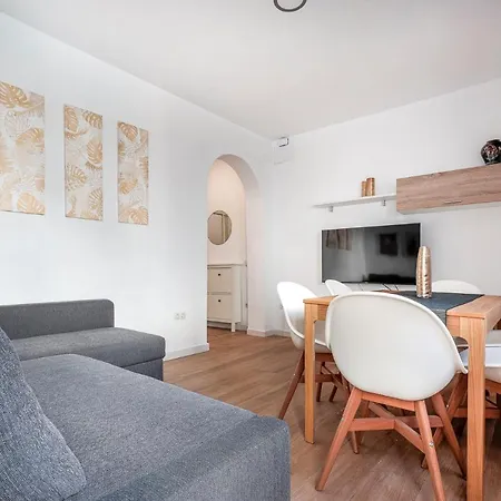 Casa A 5 Min De Sevilla Con Piscina Camas