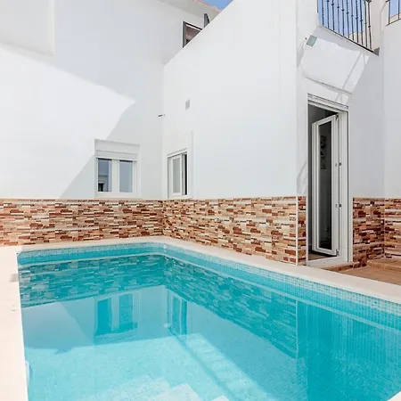 Casa A 5 Min De Sevilla Con Piscina Camas