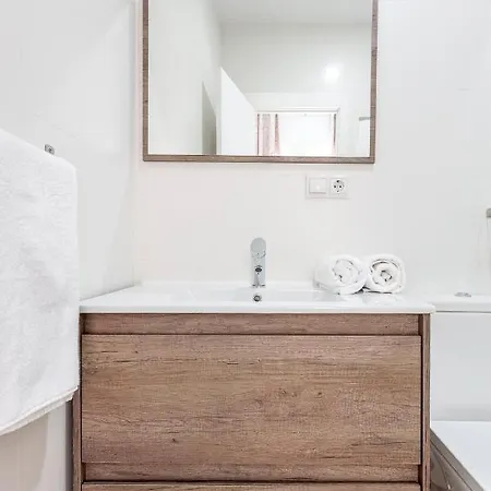 Casa A 5 Min De Sevilla Con Piscina Holiday home Camas