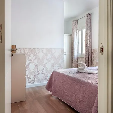 Casa A 5 Min De Sevilla Con Piscina Camas