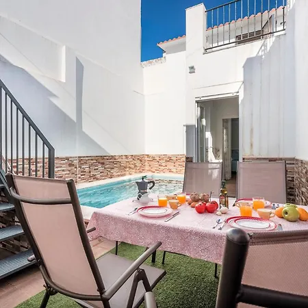 Casa A 5 Min De Sevilla Con Piscina * Camas
